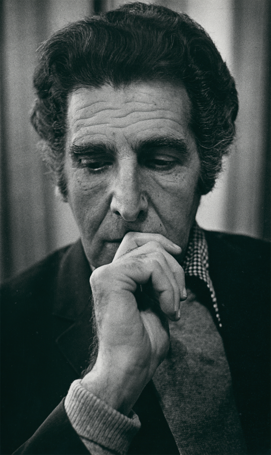 “Above all, I value human traits of a person, not education!” (Writing by the Maestro on the other side of the photo)