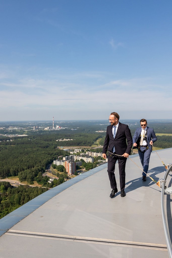 Kolekcinės monetos „Vilniui – 700“ pristatymas Vilniaus televizijos bokšte