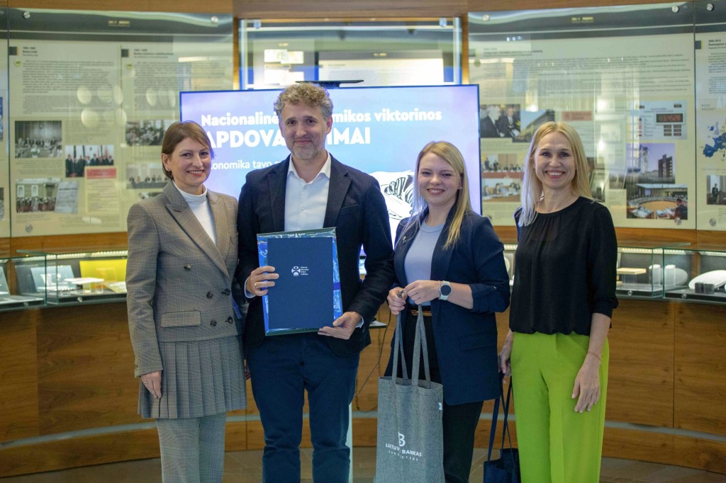 Ekonomikos žinovai pagerbti Pinigų muziejuje