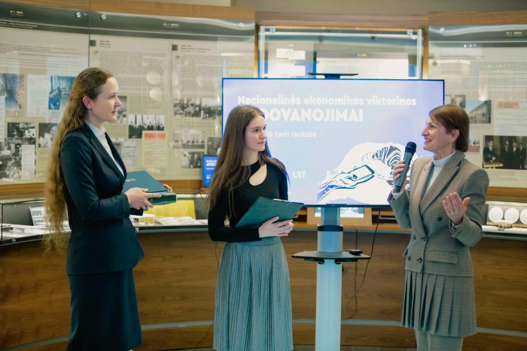 Ekonomikos žinovai pagerbti Pinigų muziejuje