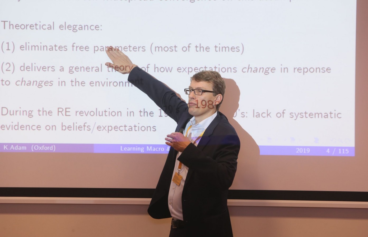Profesorius Klaus Adam iš Oksfordo universiteto