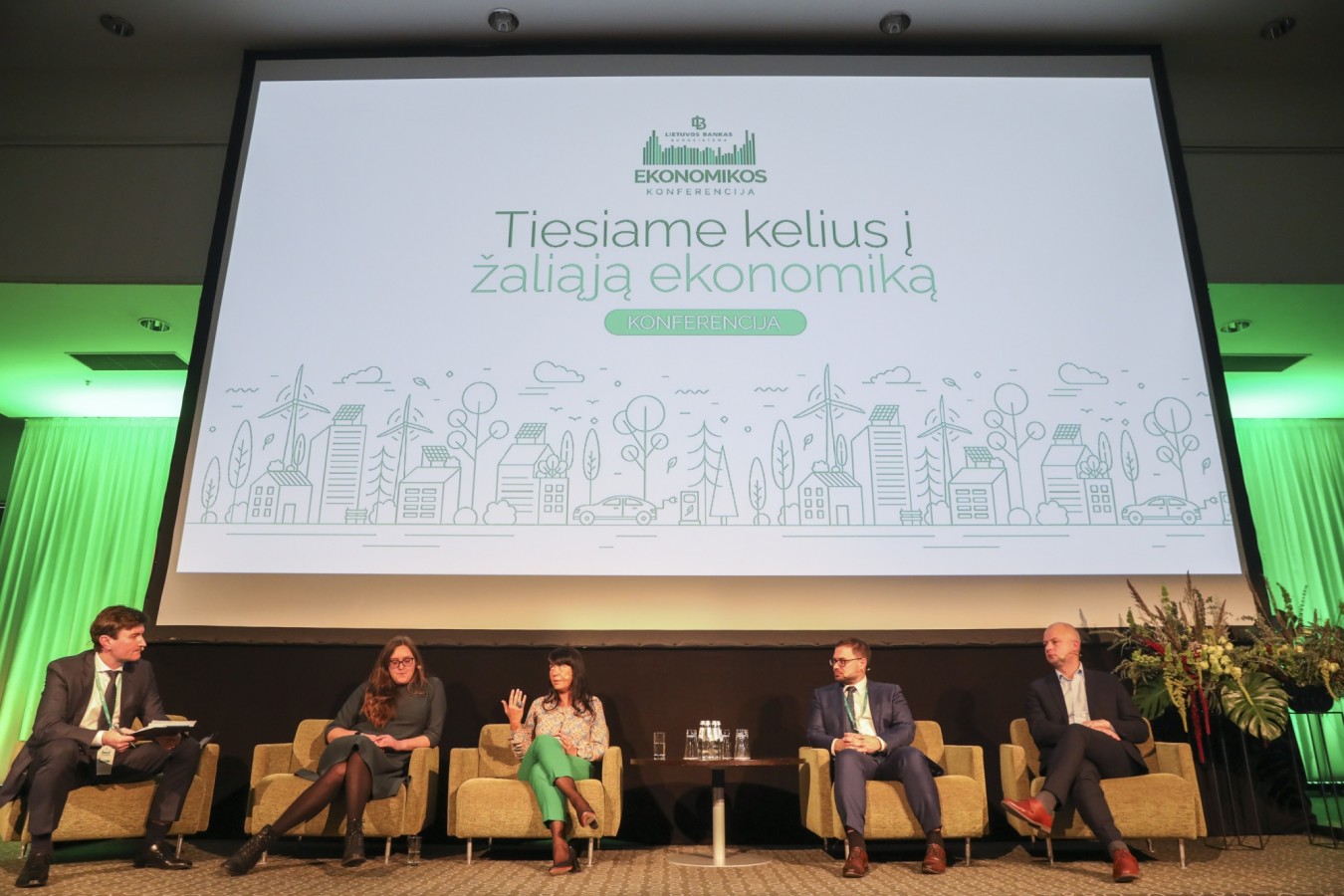 Ekonomikos konferencija „Tiesiame kelius į žaliąją ekonomiką“