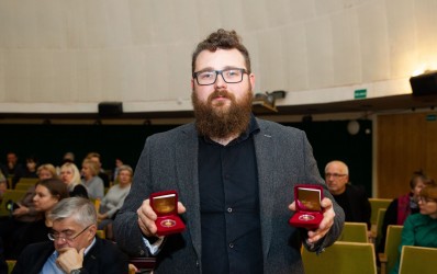 Vienas iš monetos autorių Lukas Šiupšinskas.JPG