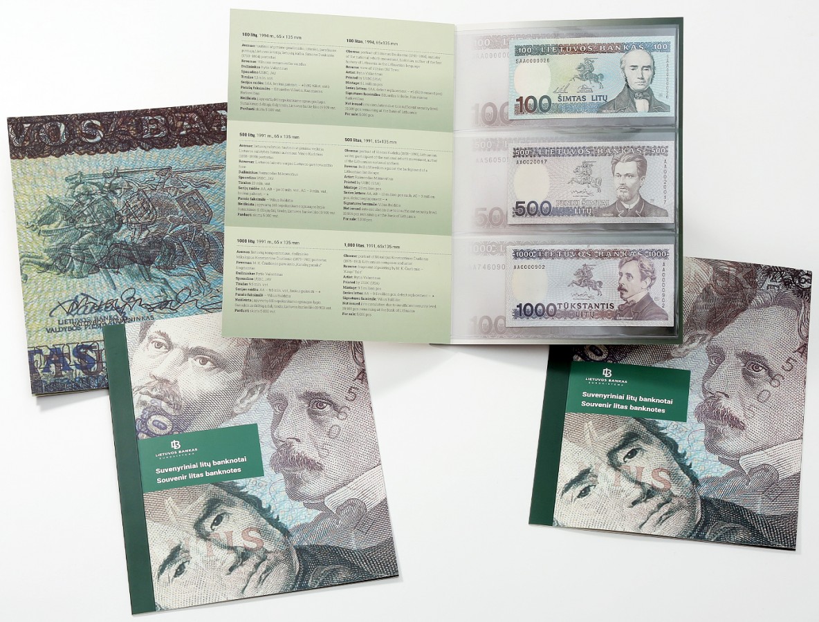 aplankas-banknotai-923.jpg