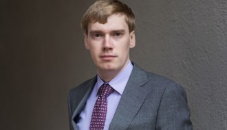 Kodėl centriniai bankai gali būti priversti pakelti palūkanų normas, kai pabrangsta nafta?