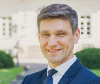 Į Lietuvos banko valdybos narius siūlomas buvęs ilgametis banko tarnautojas S. Krėpšta