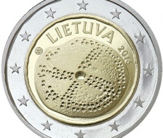 5247_imp_baltu_kultura_nacionaline_puse.jpg