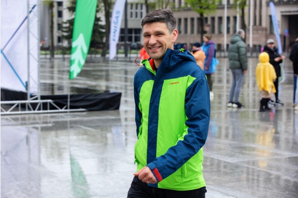 Nacionalinės finansinio raštingumo dienos žygyje dalyvavo beveik 2000 žmonių