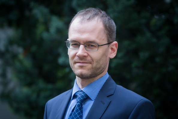 Tomas1.jpg